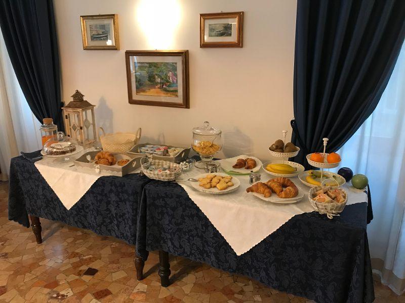 Hotel Ristorante Sensole Сульцано Экстерьер фото